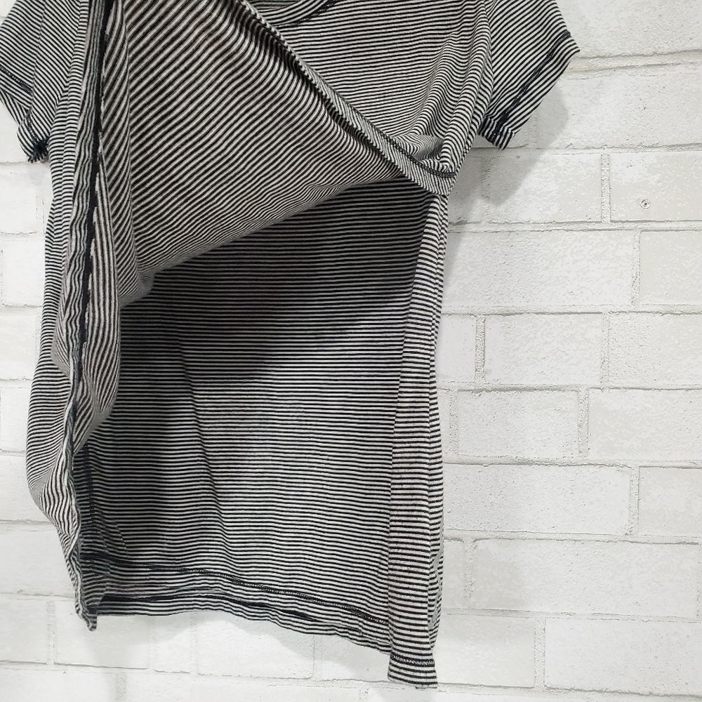Calvin Klein performance open back tee - Picture 10 of 12